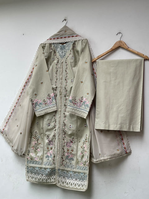 ZONIA (BEIGE)