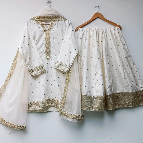 PREET OFF WHITE