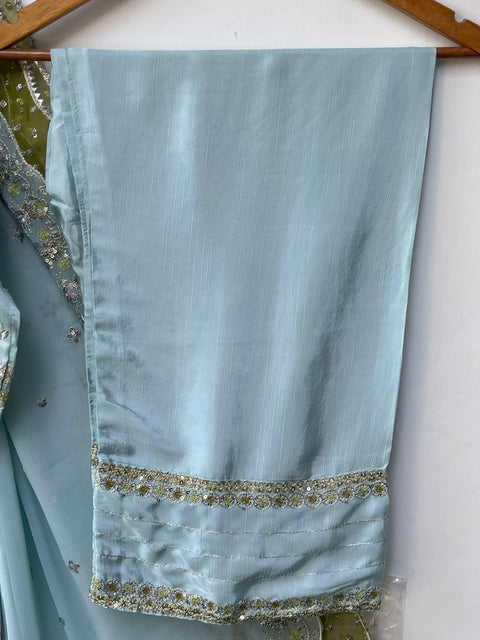 KANEEZ (ICE BLUE)