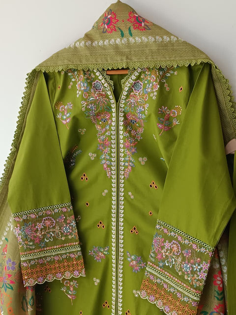 SAMRA (MEHNDI)