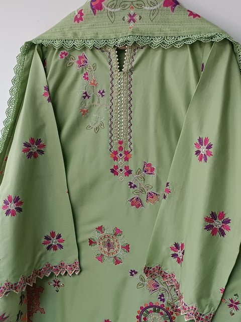 VASU (PISTA)