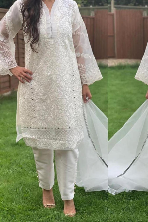 CHIKEN KARI (WHITE)